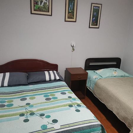 Hostal Puerto Ingles Ило Екстериор снимка