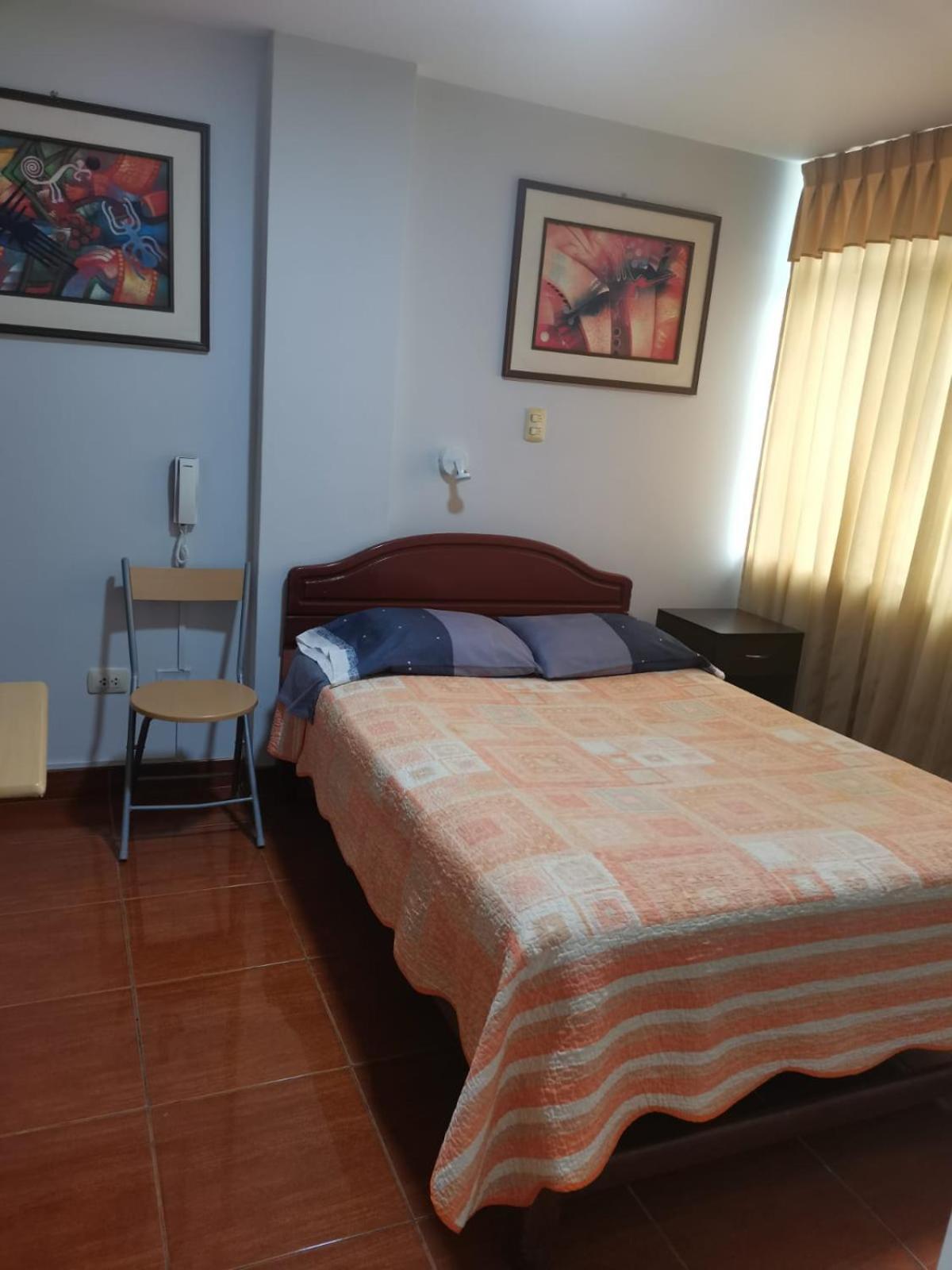 Hostal Puerto Ingles Ило Екстериор снимка