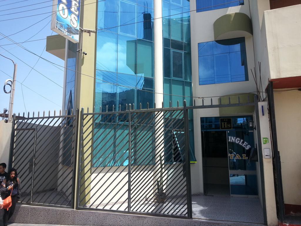 Hostal Puerto Ingles Ило Екстериор снимка